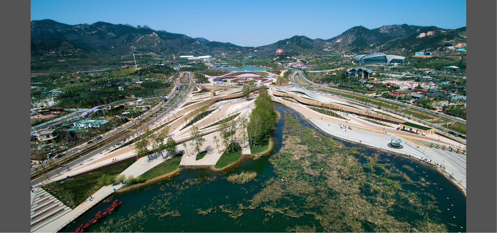 2014青岛世园会地池综合服务中心